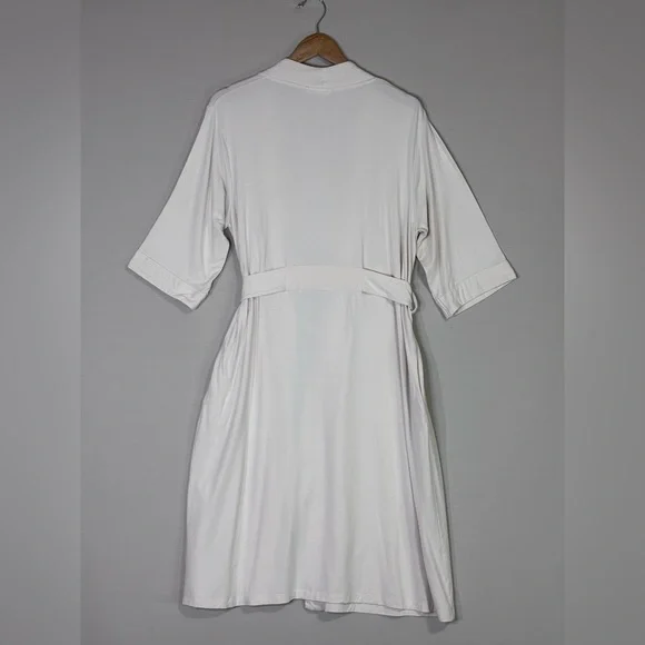 Quince Cream Wrap Robe with Tie Belt - Picture 3 of 7